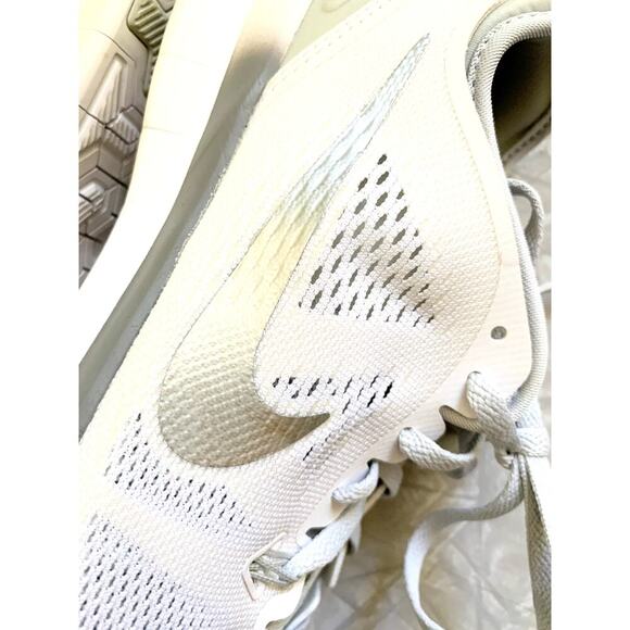 Like New Nike Free White TR Fit 5 Athletic Training Shoes Sneakers Size 8 - Picture 10 of 13